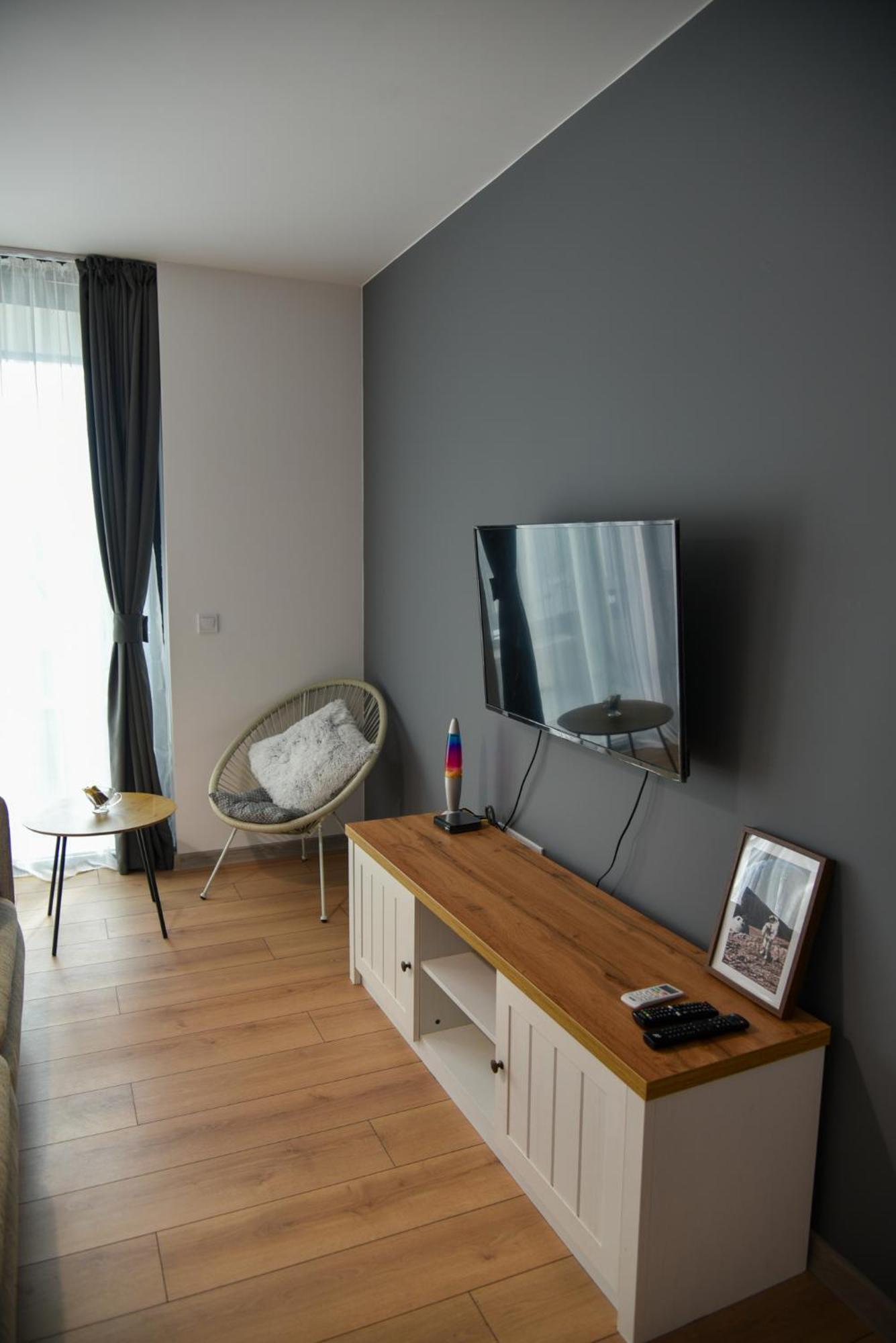 Sunlit Elegance Escape Apartment Varna Exterior photo