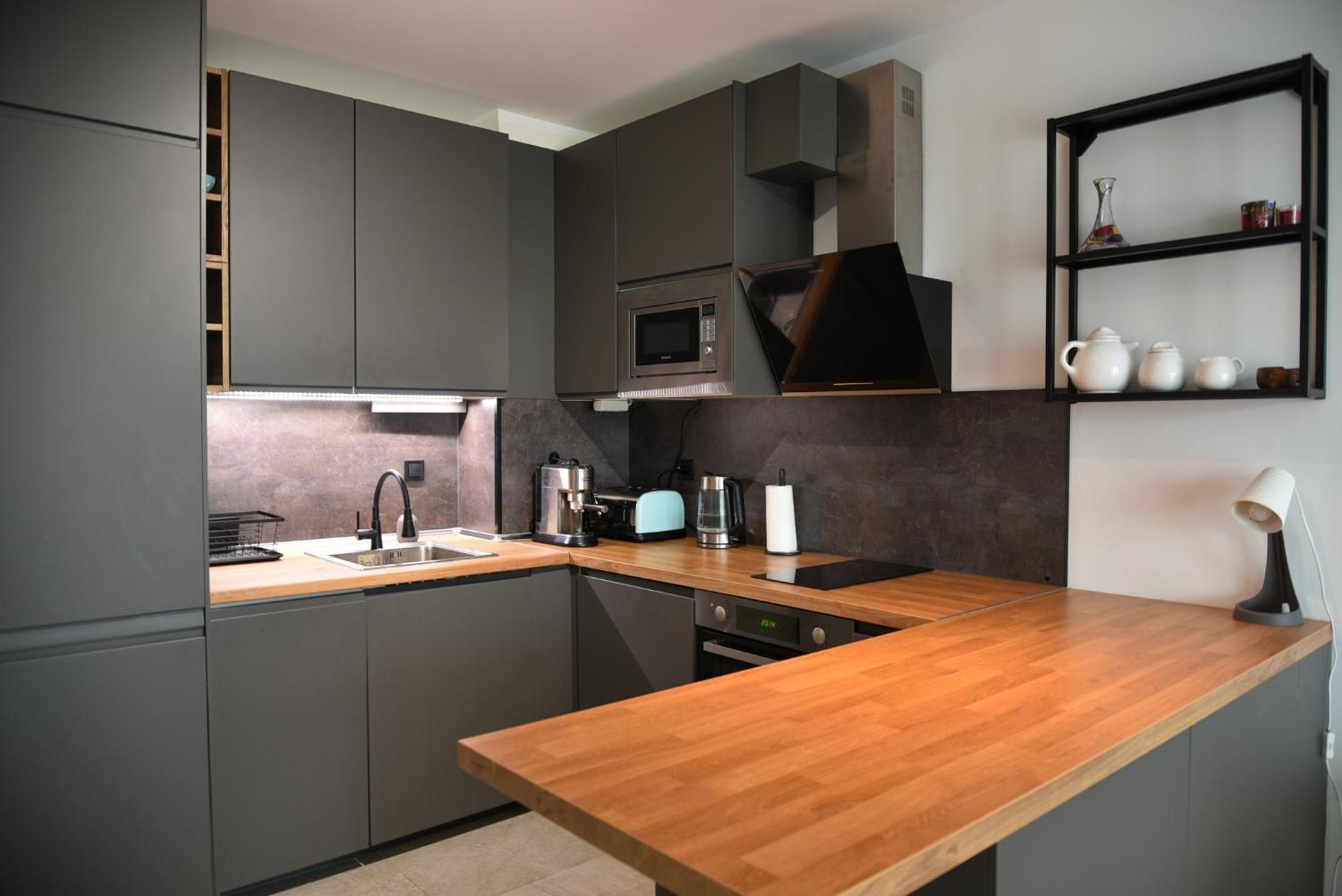 Sunlit Elegance Escape Apartment Varna Exterior photo