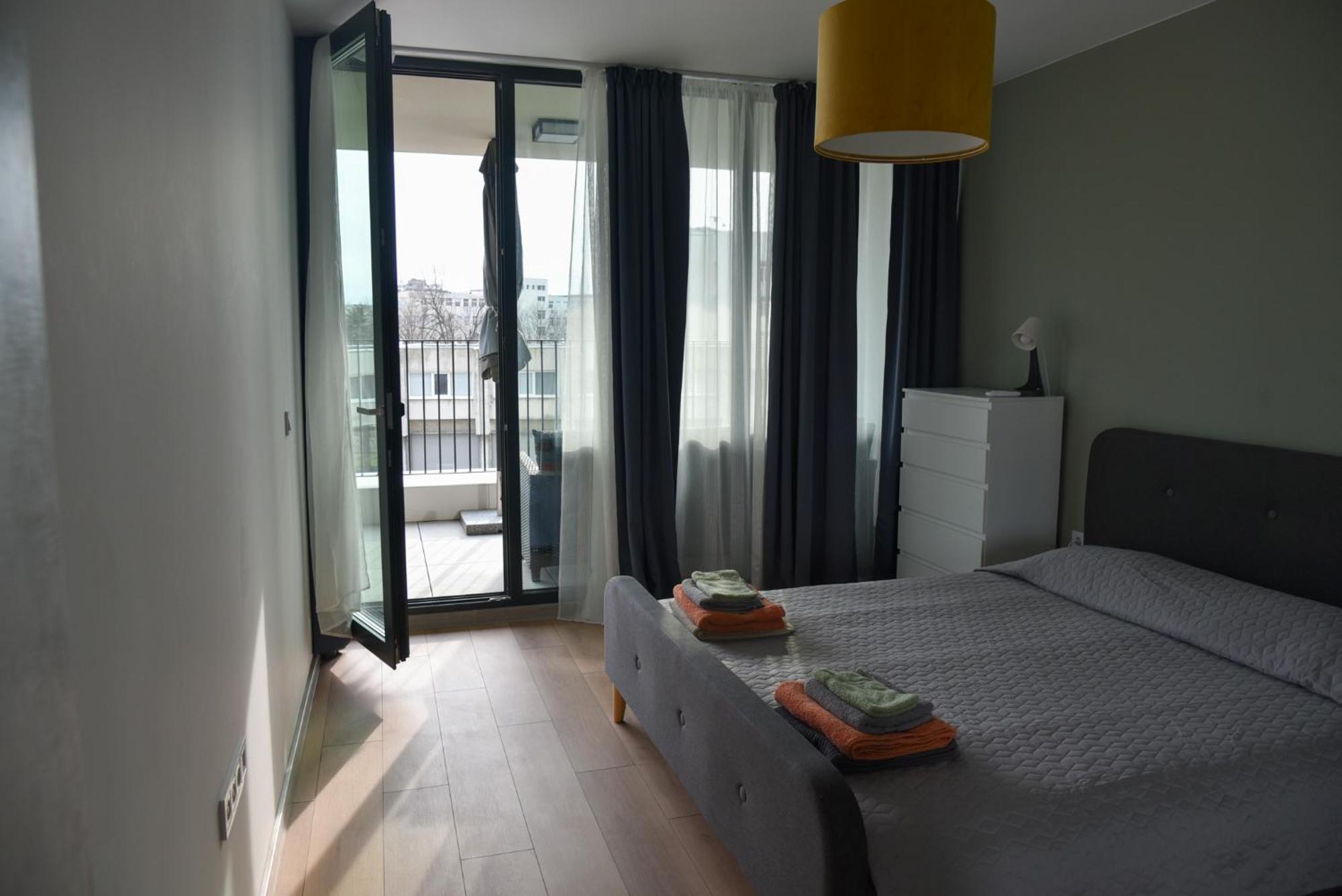 Sunlit Elegance Escape Apartment Varna Exterior photo