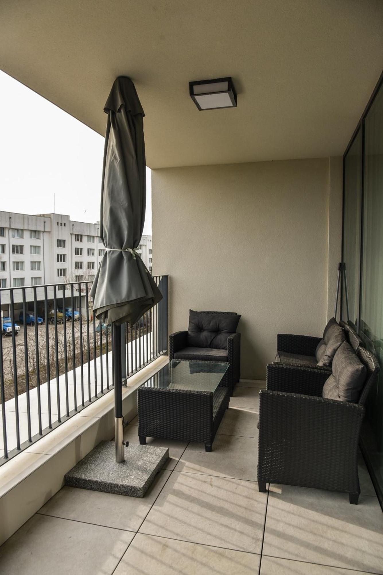 Sunlit Elegance Escape Apartment Varna Exterior photo
