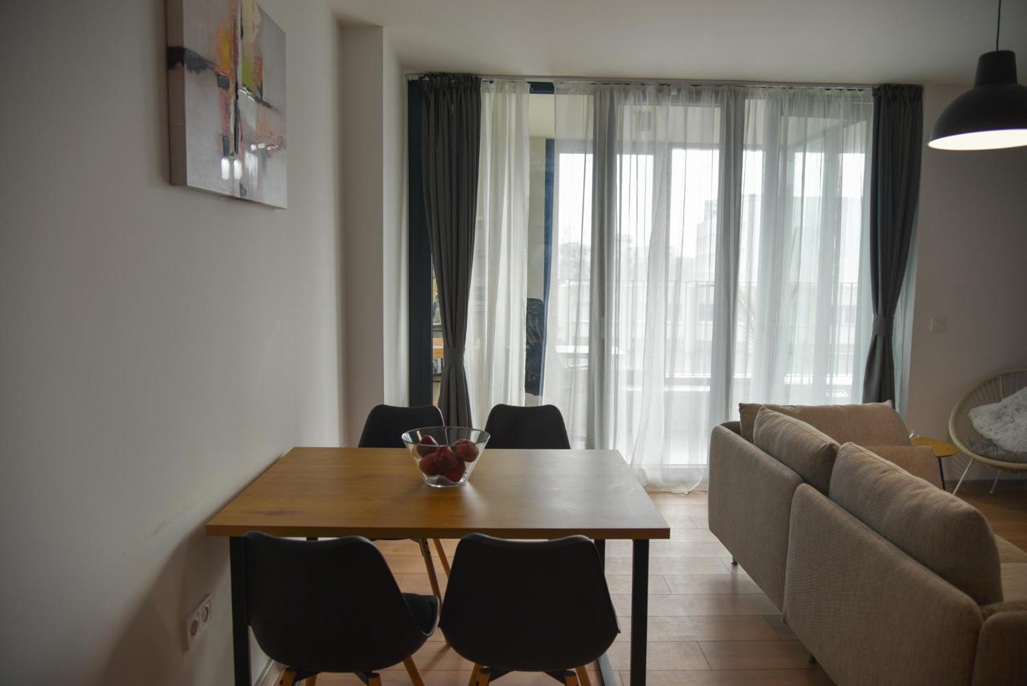 Sunlit Elegance Escape Apartment Varna Exterior photo